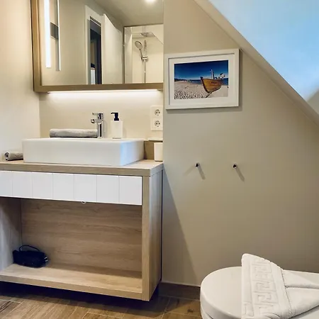 Boddenstern 22 Klein Stresow Ruegen By Ruyastay *